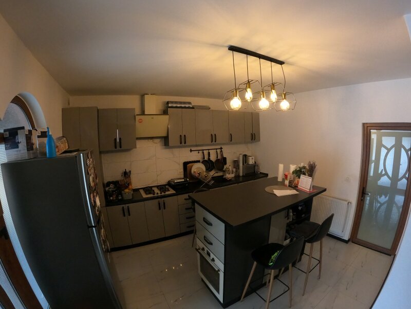 Casa de vis de vanzare – eleganta si confort zona centrala.