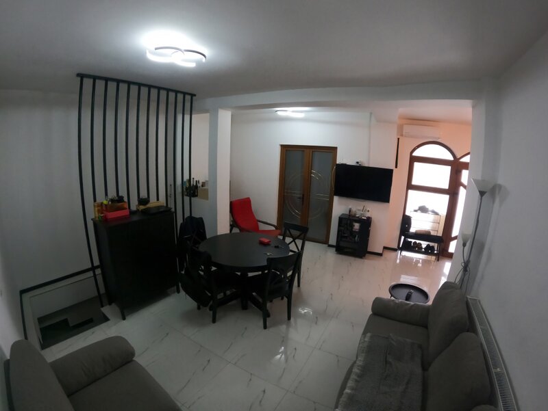 Casa de vis de vanzare – eleganta si confort zona centrala.