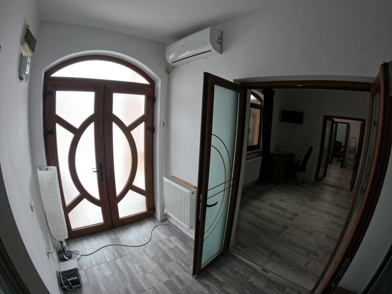 Casa de vis de vanzare – eleganta si confort zona centrala.